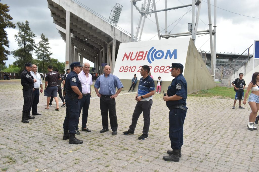 Operativo de seguridad en el estadio Padre Martearena Prensa Policía